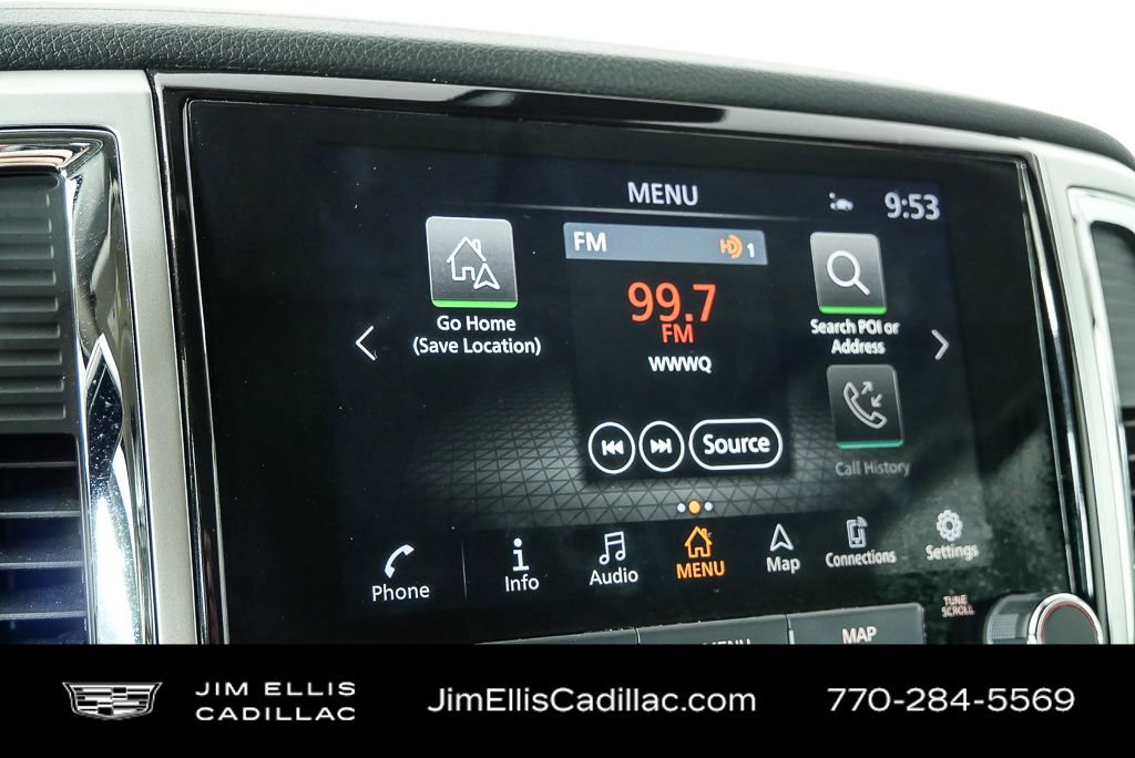 Used 2020 Nissan Titan SV w/ SV Convenience Package image 14