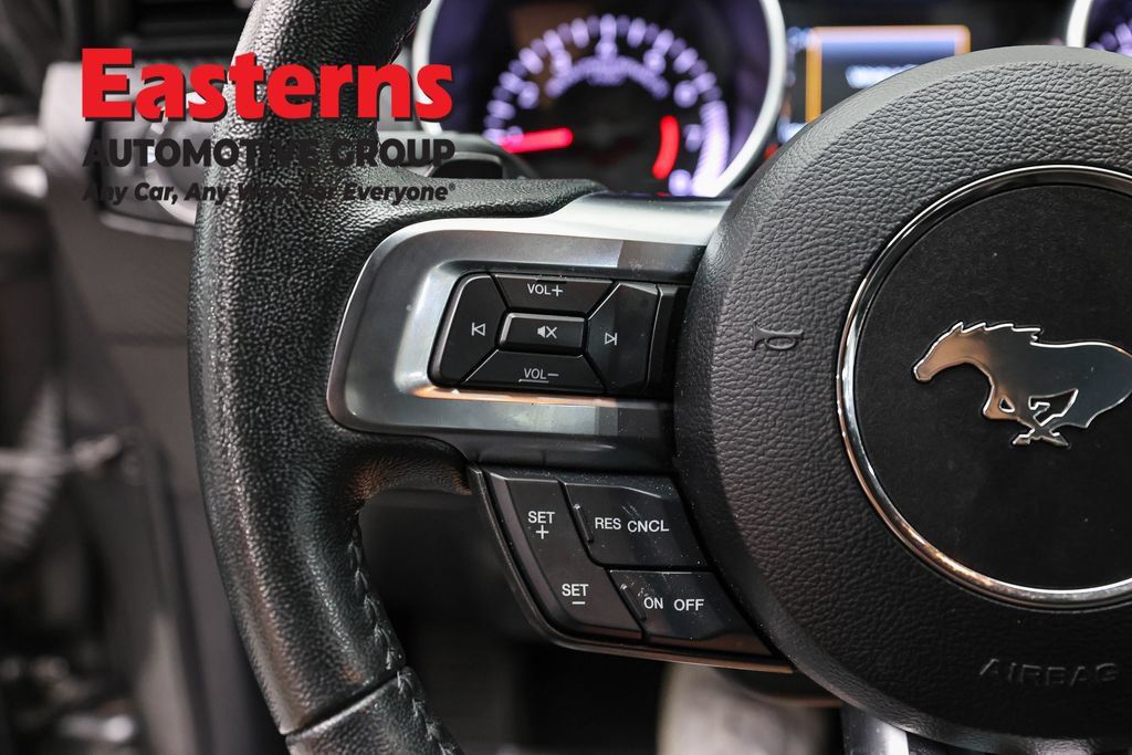 Used 2019 Ford Mustang Coupe RWD image 14