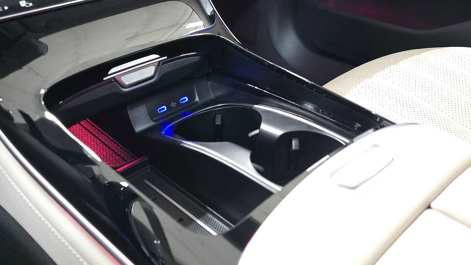 Certified 2026 Mercedes-Benz S 500 4MATIC image 32