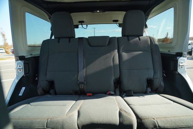 New 2026 Jeep Wrangler Unlimited Sport AWD/4WD image 31