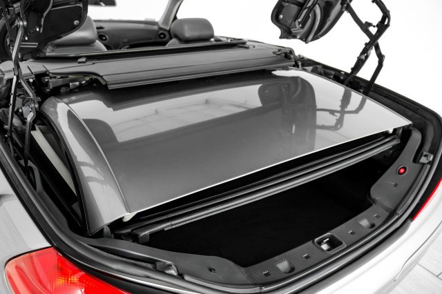 Used 2005 Mercedes-Benz SL 600 V12 AUTOMATIC NAVIGATION LEATH image 43