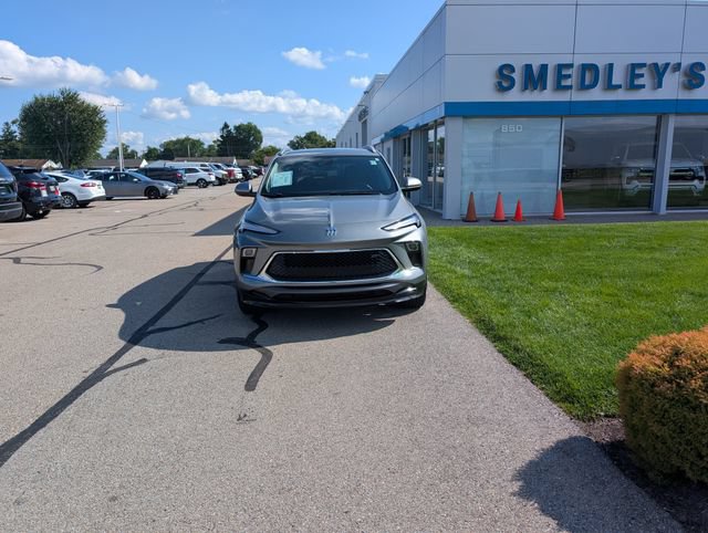 Used 2024 Buick Encore GX Sport Touring FWD image 25