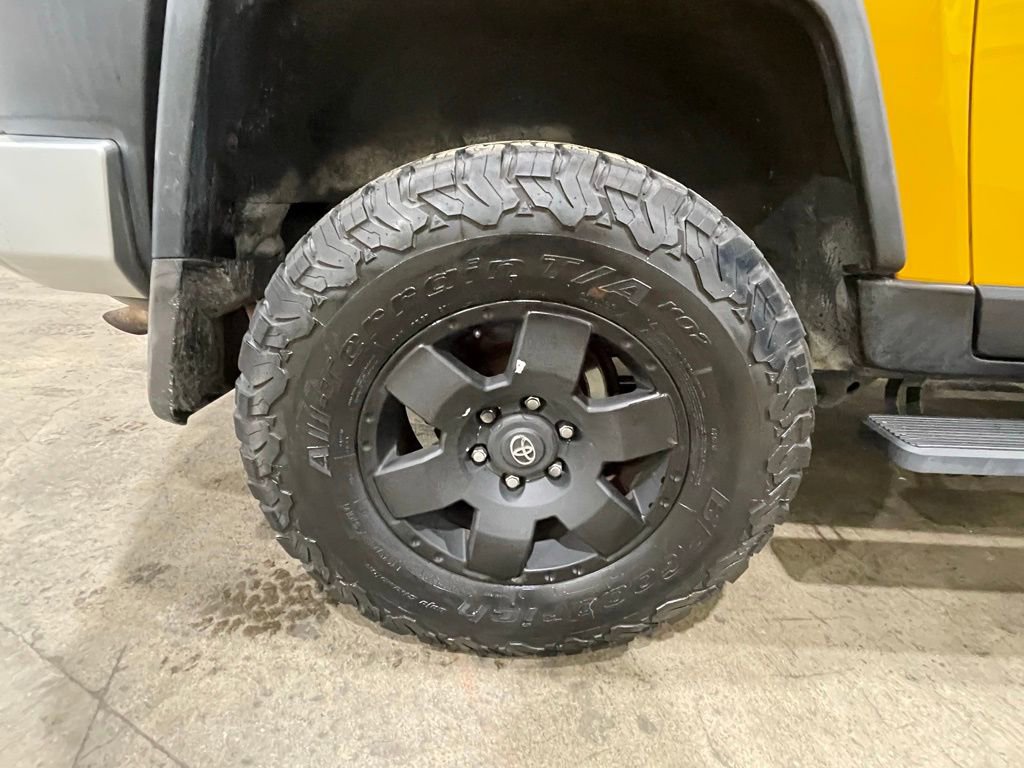 Used 2007 Toyota FJ Cruiser 4WD image 32