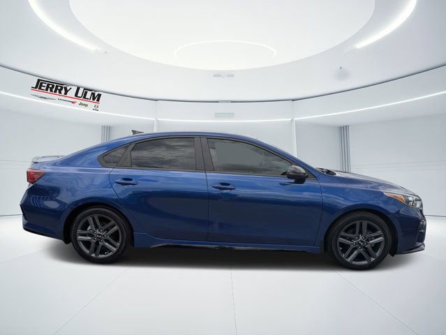 Used 2021 Kia Forte GT-Line w/ GT-Line Premium Package FWD image 2