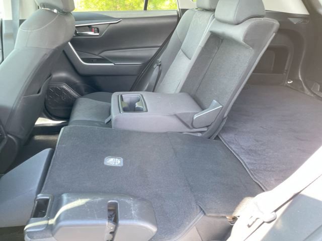 Used 2022 Toyota RAV4 XLE w/ Convenience Package image 14