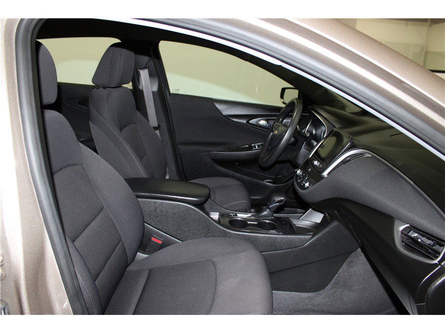 Used 2024 Chevrolet Malibu LS image 22