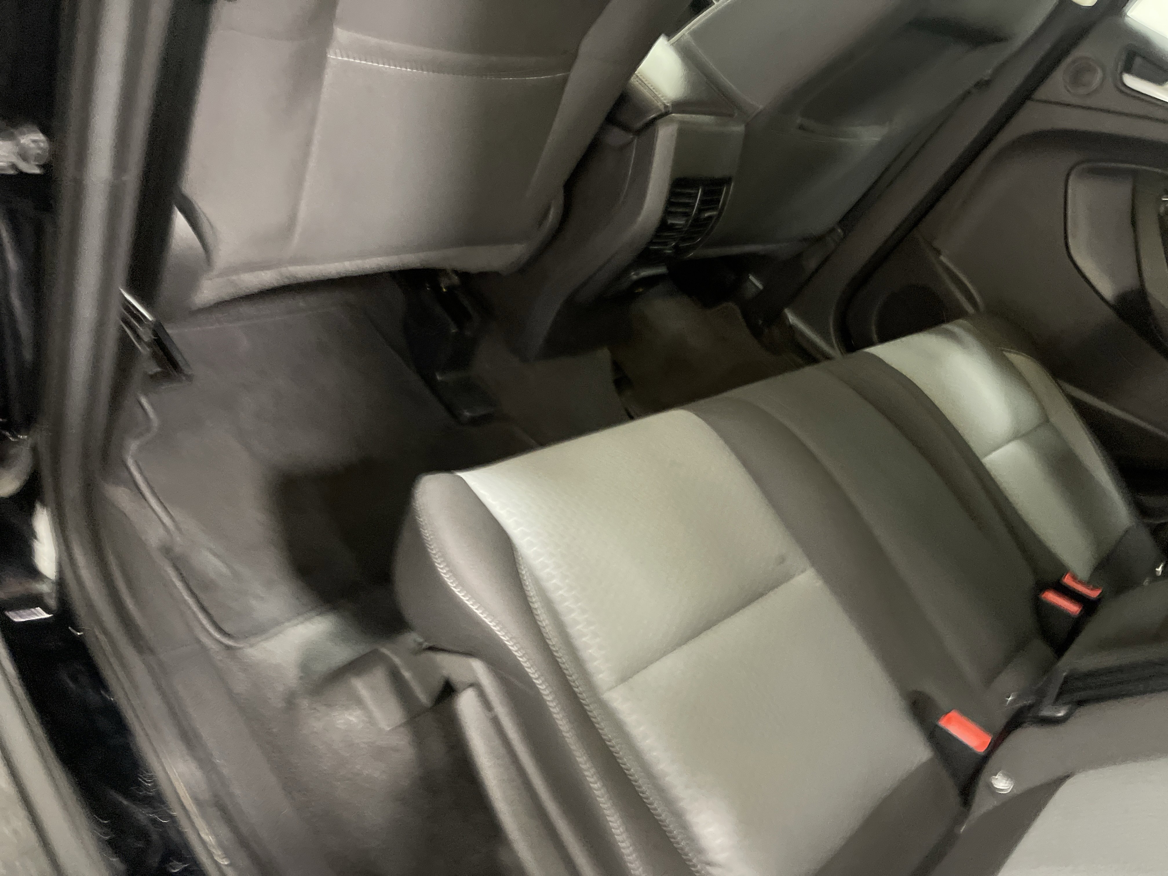 Used 2017 Ford Escape SE w/ Equipment Group 201A AWD/4WD image 17