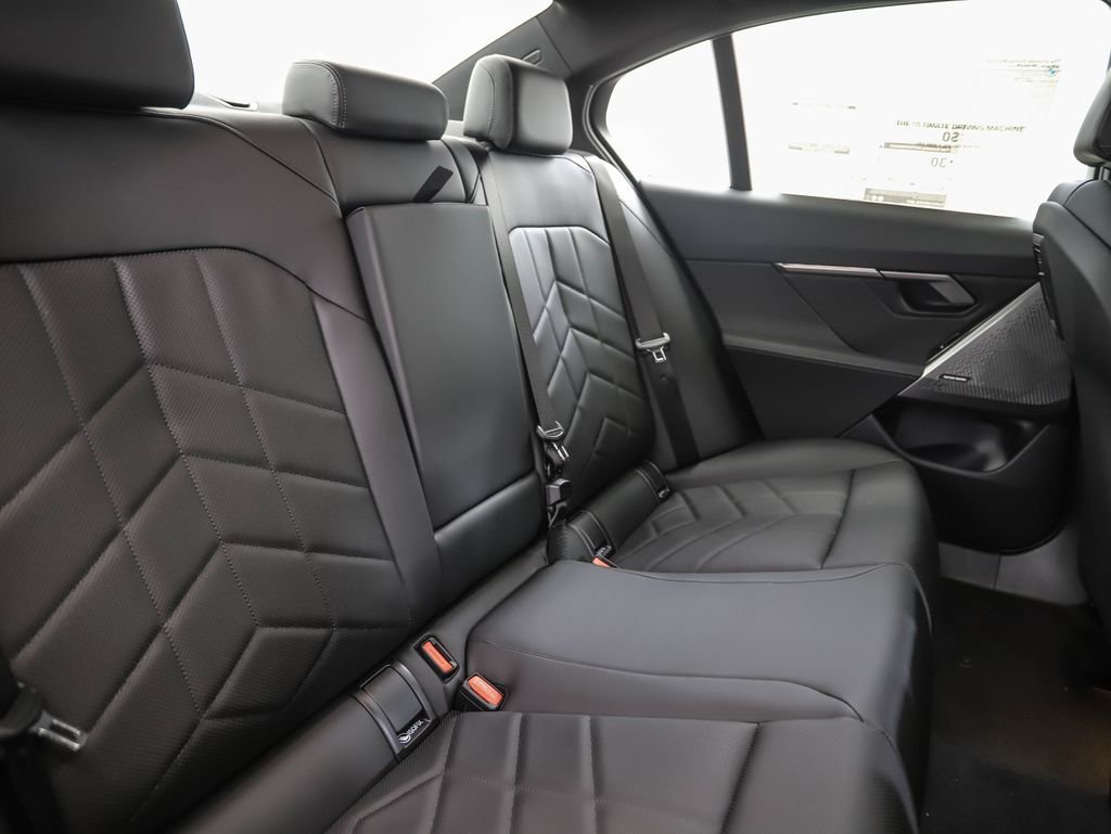 New 2026 BMW 530i xDrive w/ M Sport Package image 27