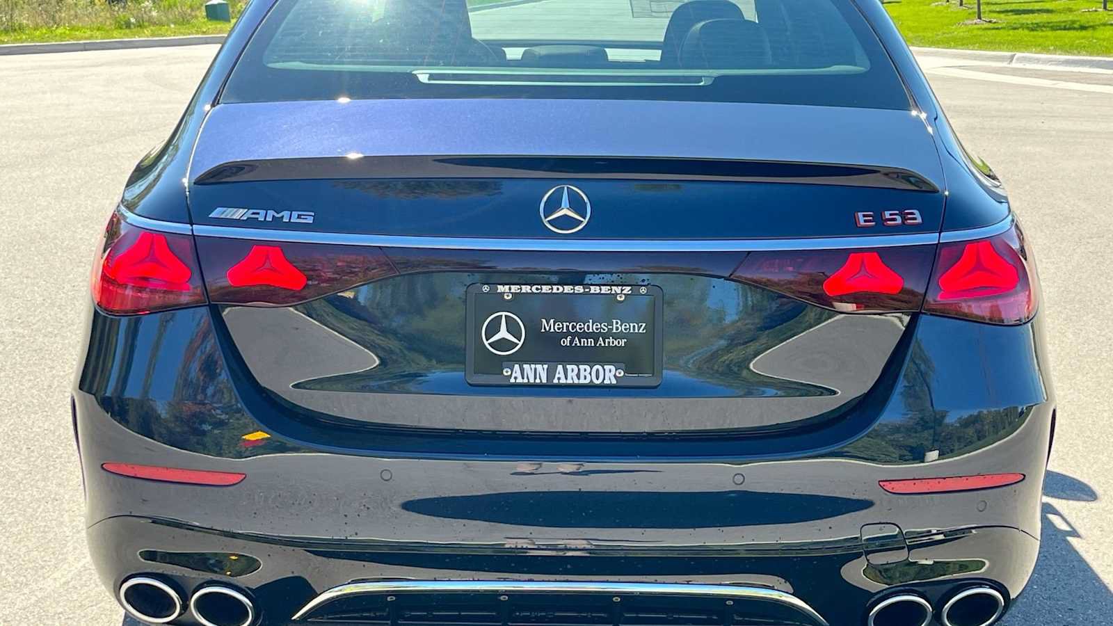 New 2027 Mercedes-Benz E 53 AMG e 4MATIC Sedan image 17