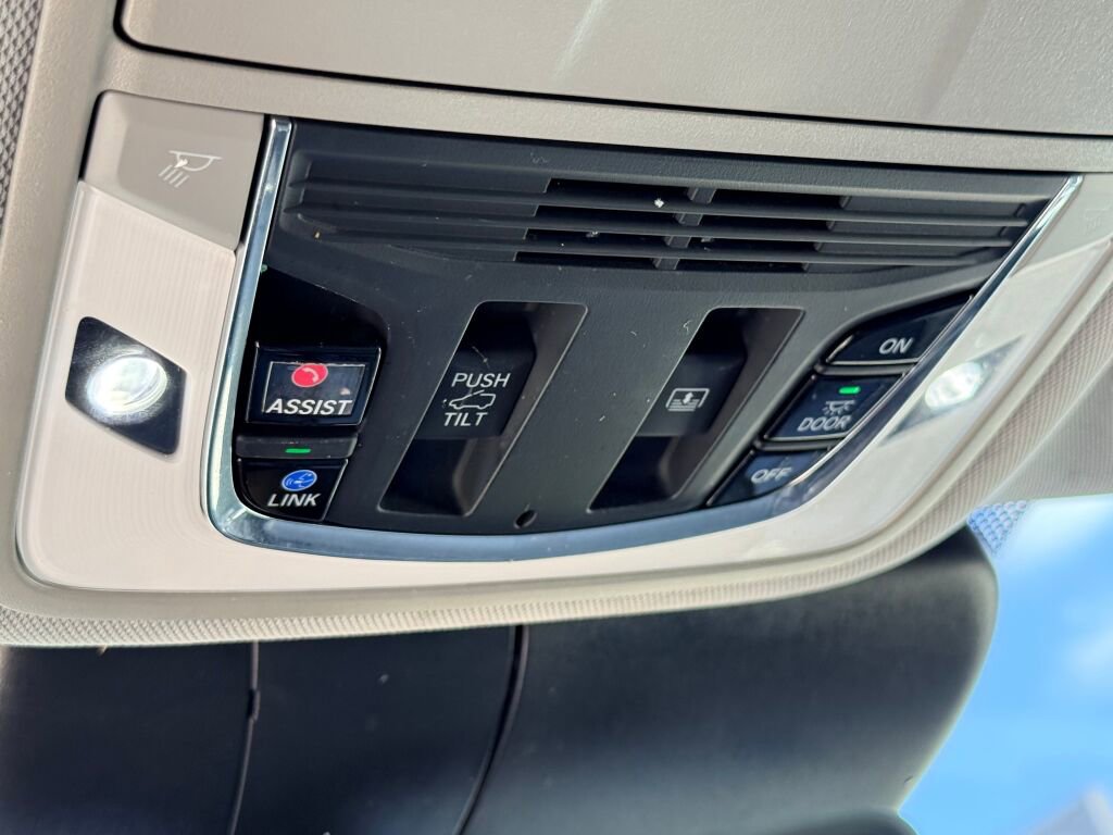 Used 2020 Acura RDX w/ Technology Package image 26