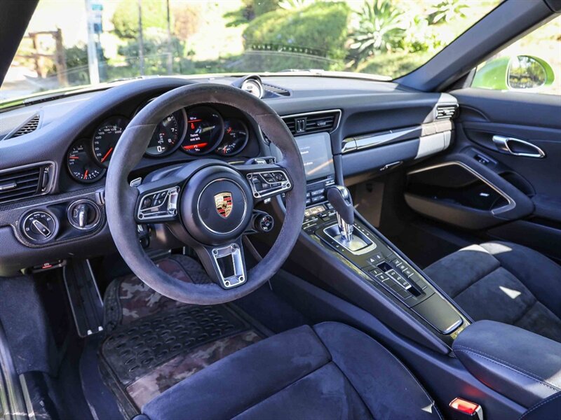 Used 2019 Porsche 911 Carrera GTS RWD image 24