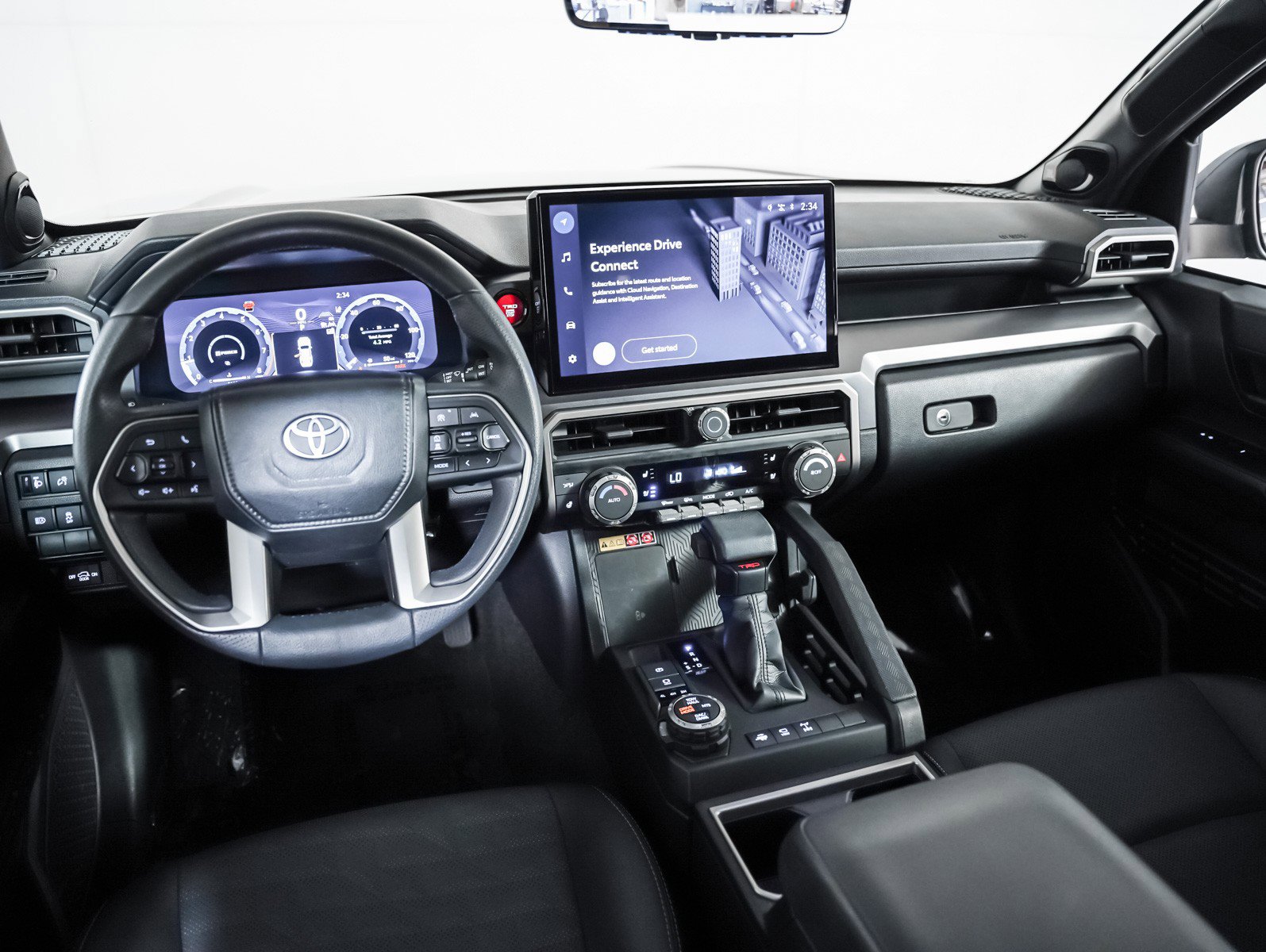 Used 2025 Toyota 4Runner TRD Off-Road Premium w/ Tow Technology Package image 17