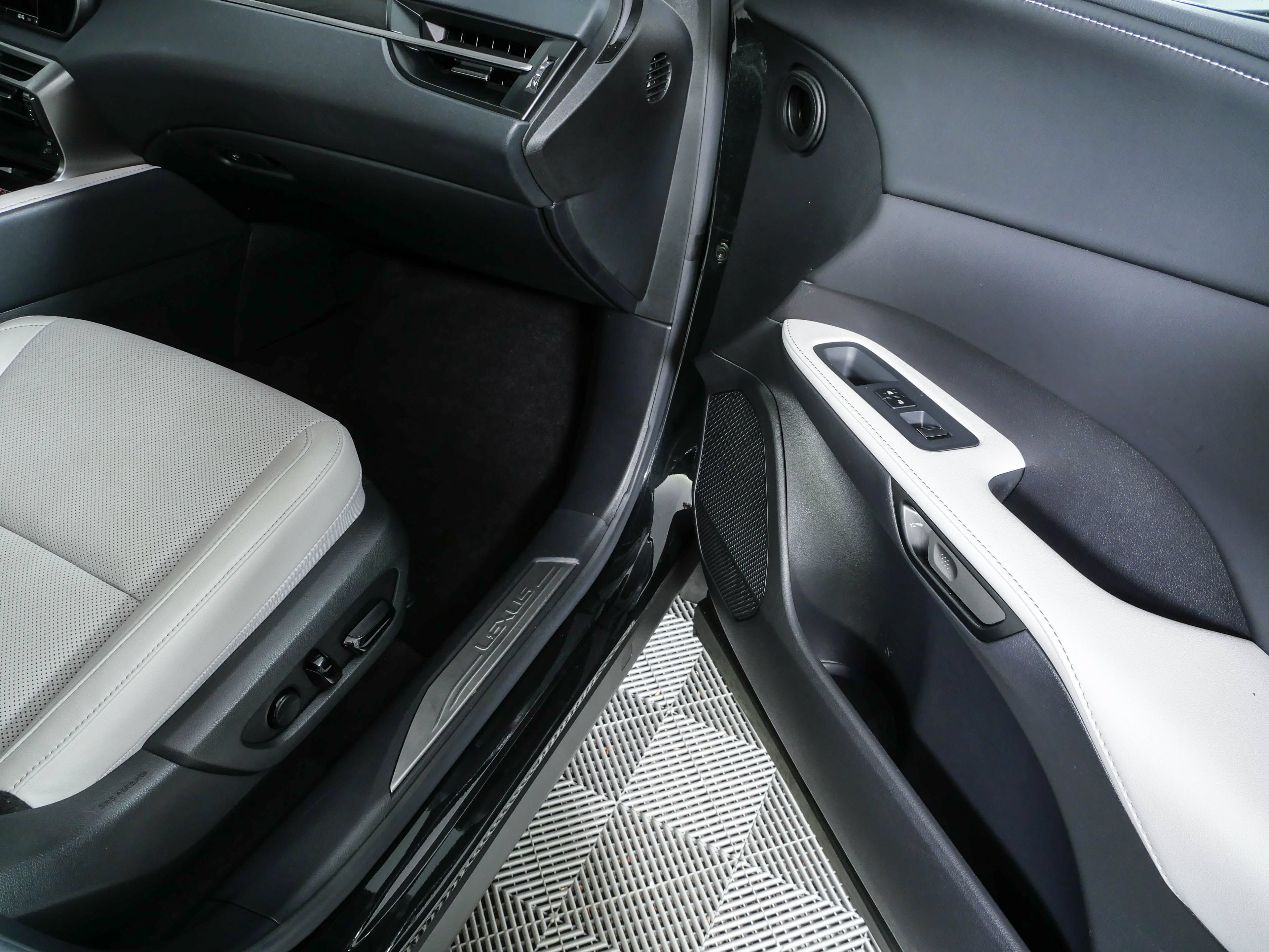 Used 2023 Lexus RX 350 Premium w/ Cold Area Package FWD image 24