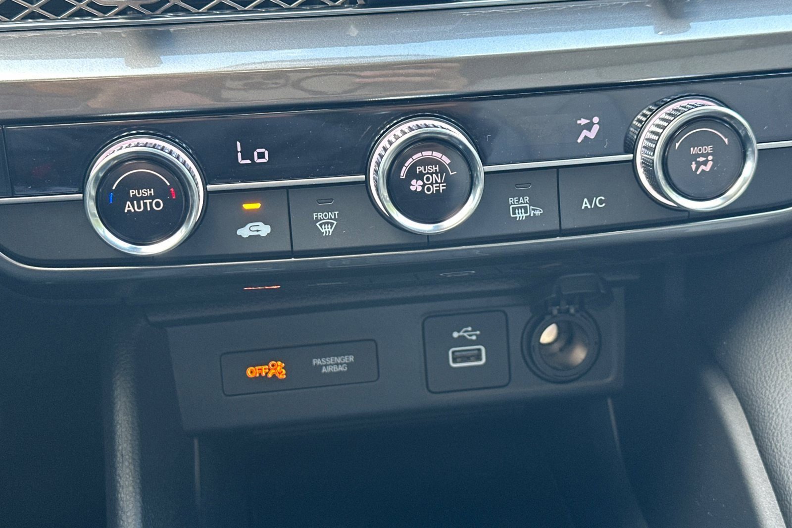Used 2025 Acura Integra FWD image 19