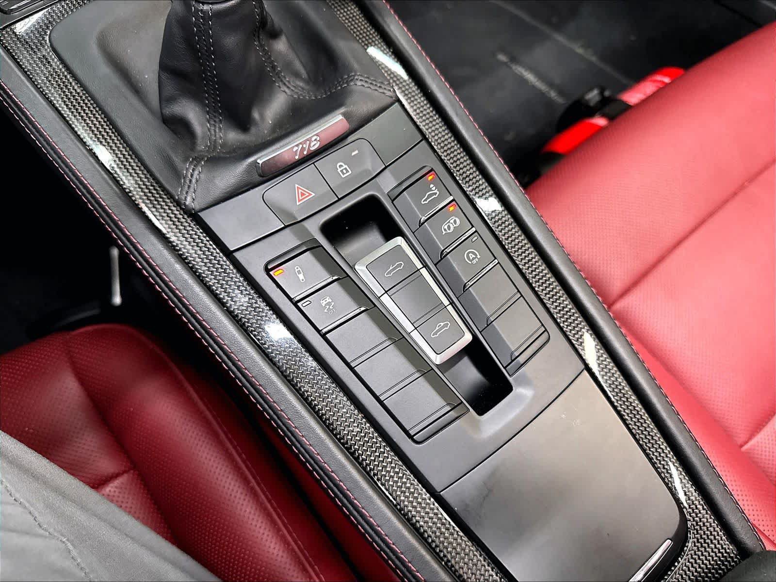 Used 2024 Porsche 718 Boxster RWD image 36