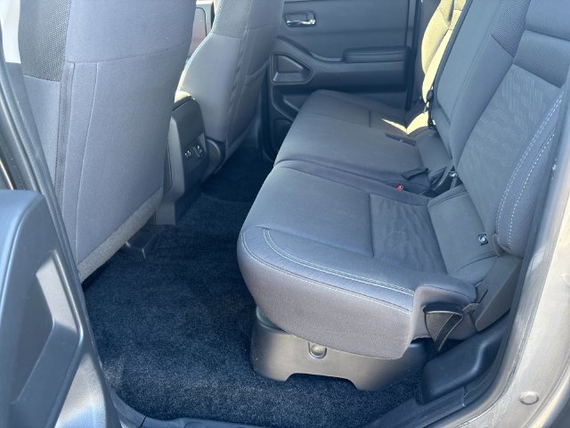 Certified 2023 Nissan Frontier SV w/ SV Convenience Package AWD/4WD image 13