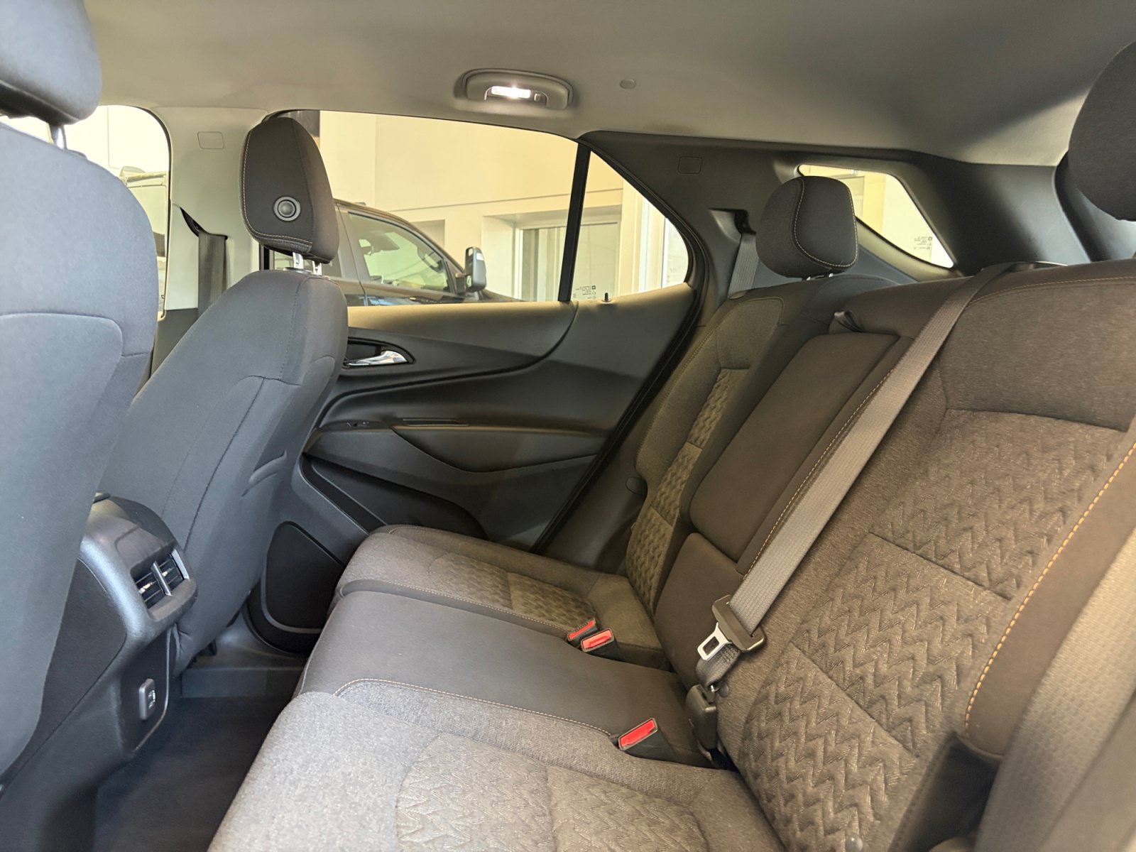 Used 2022 Chevrolet Equinox LT AWD/4WD image 28
