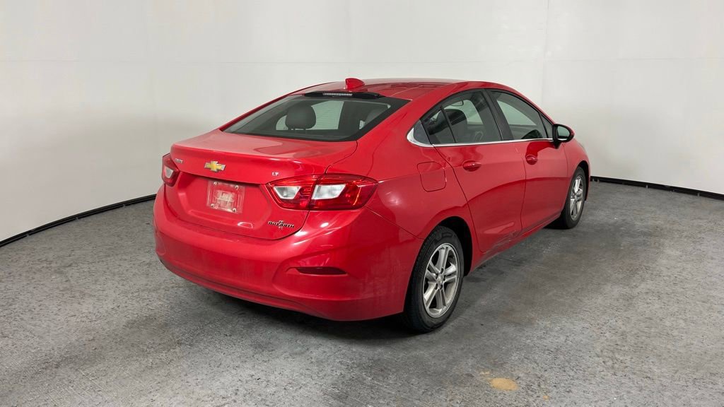 Used 2017 Chevrolet Cruze LT w/ Convenience Package image 33