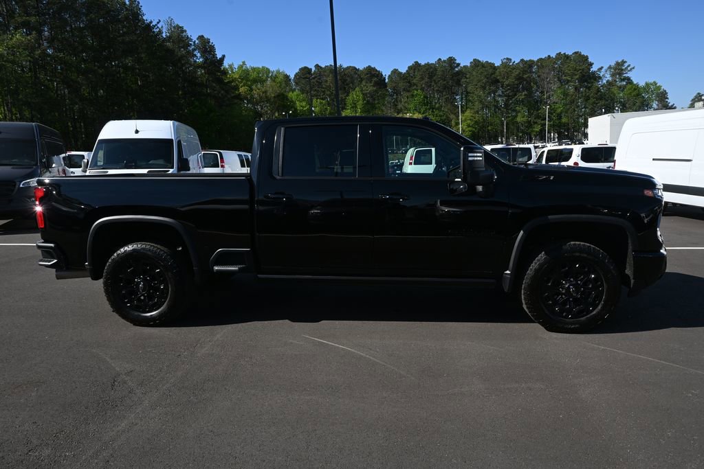 Used 2024 Chevrolet Silverado 2500 LTZ w/ LTZ Plus Package image 25