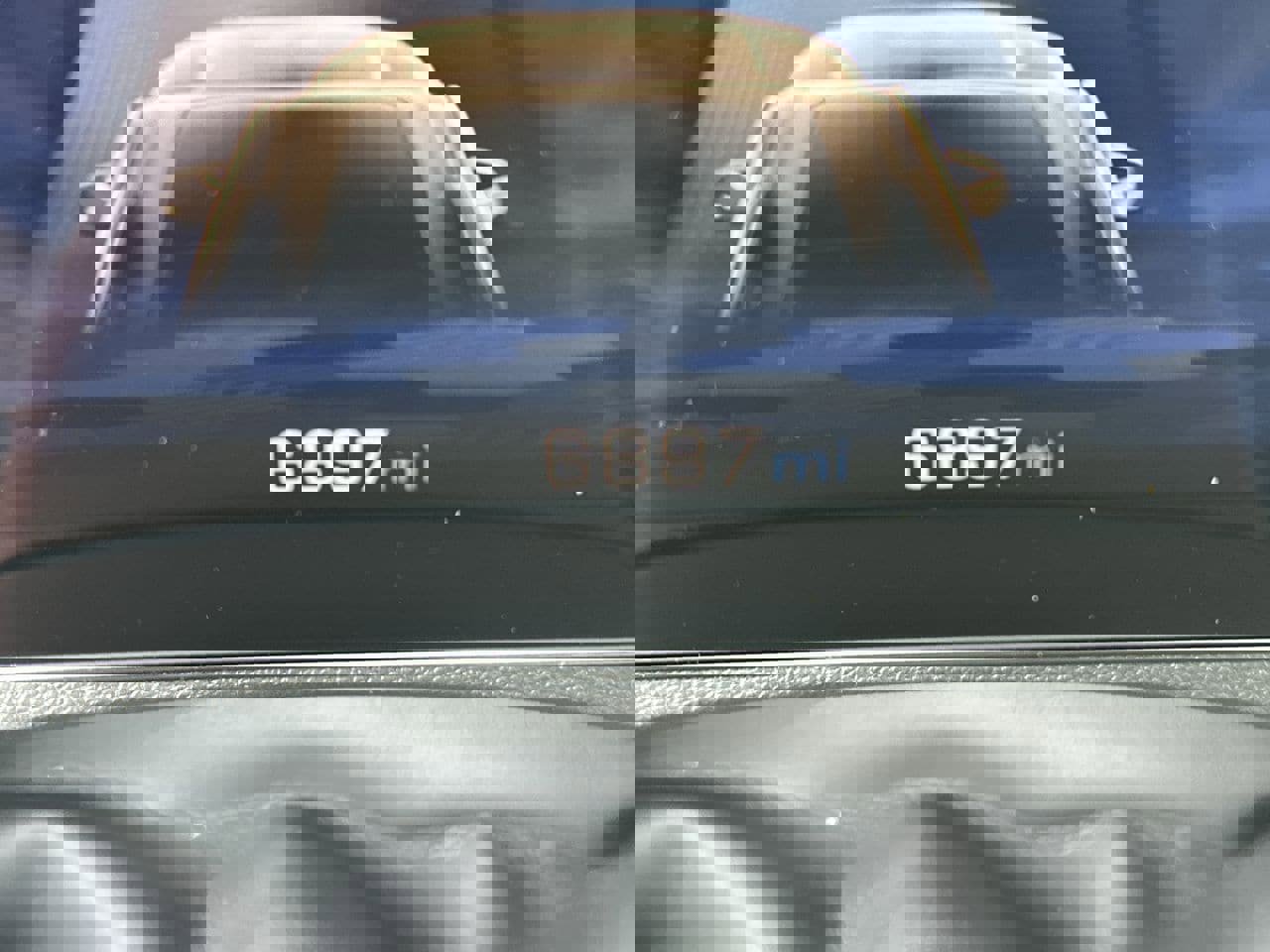 New 2025 Chevrolet Traverse LT w/ Enhanced Driving Package image 12