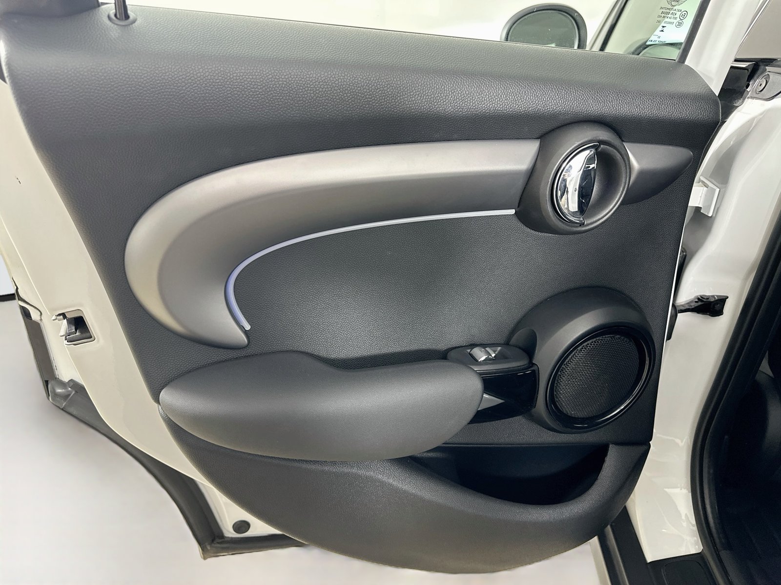 Used 2024 MINI Cooper S FWD image 35