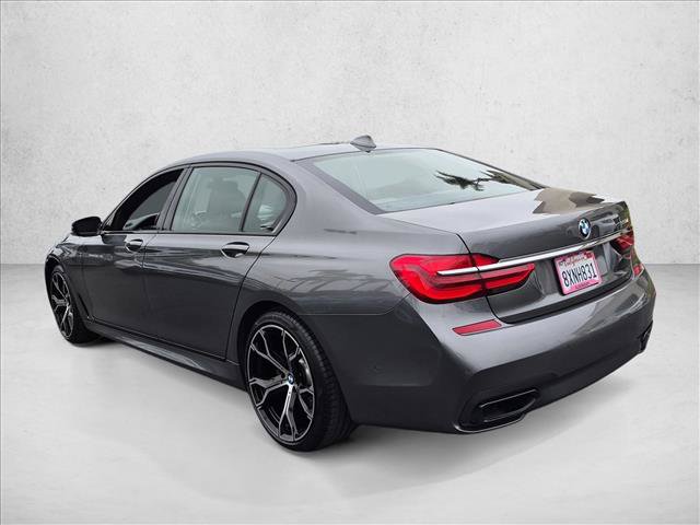 Used 2017 BMW 750i RWD image 8