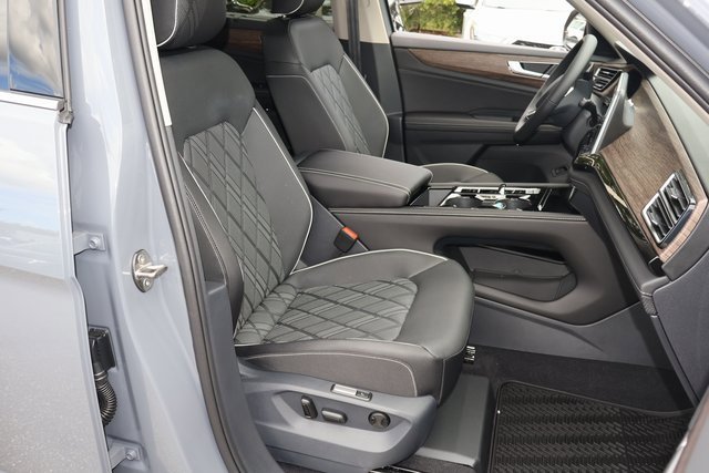 New 2026 Volkswagen Atlas SEL Premium R-Line image 19