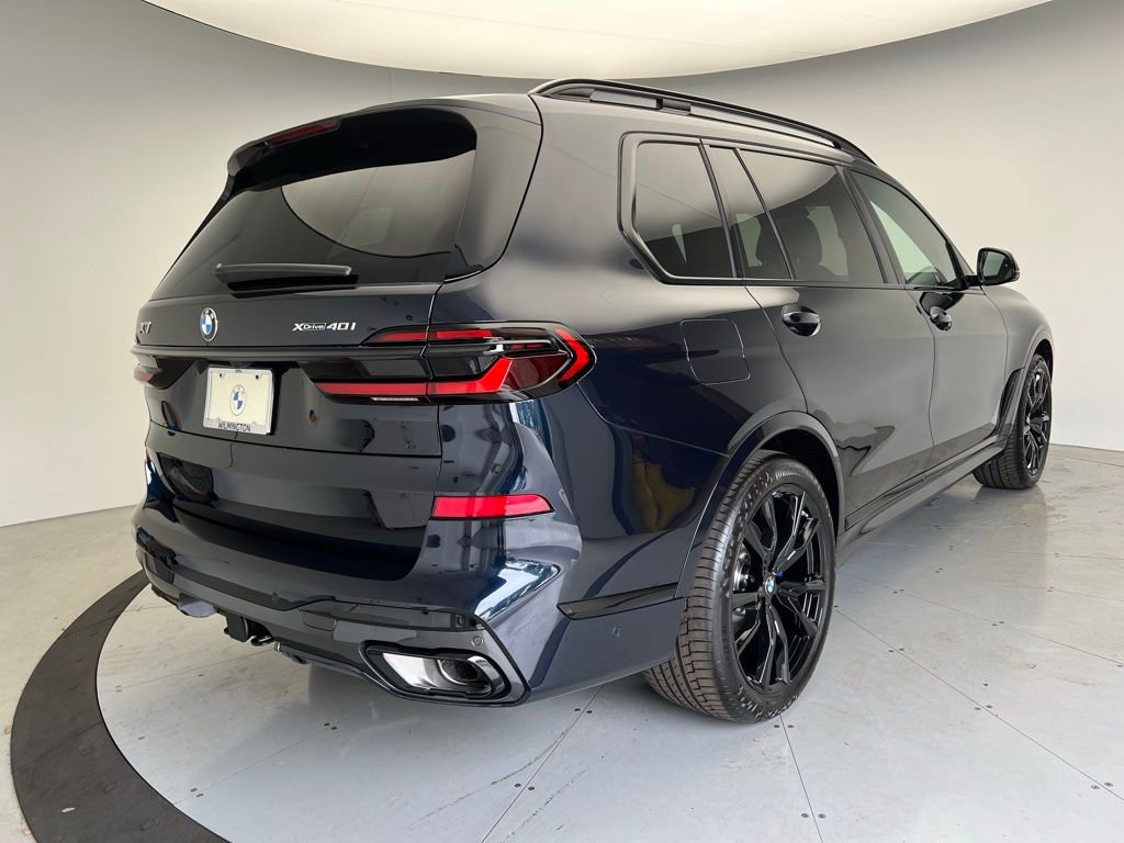 New 2026 BMW X7 xDrive40i w/ M Sport Package image 3