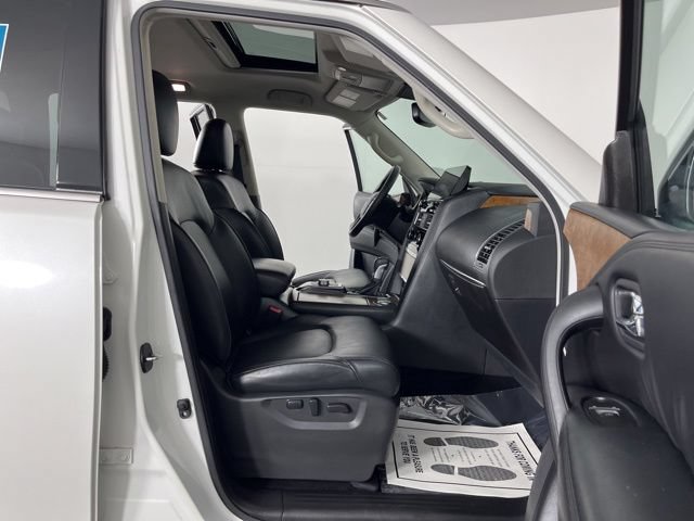 Used 2024 Nissan Armada SL w/ Captain's Chairs Package RWD image 44