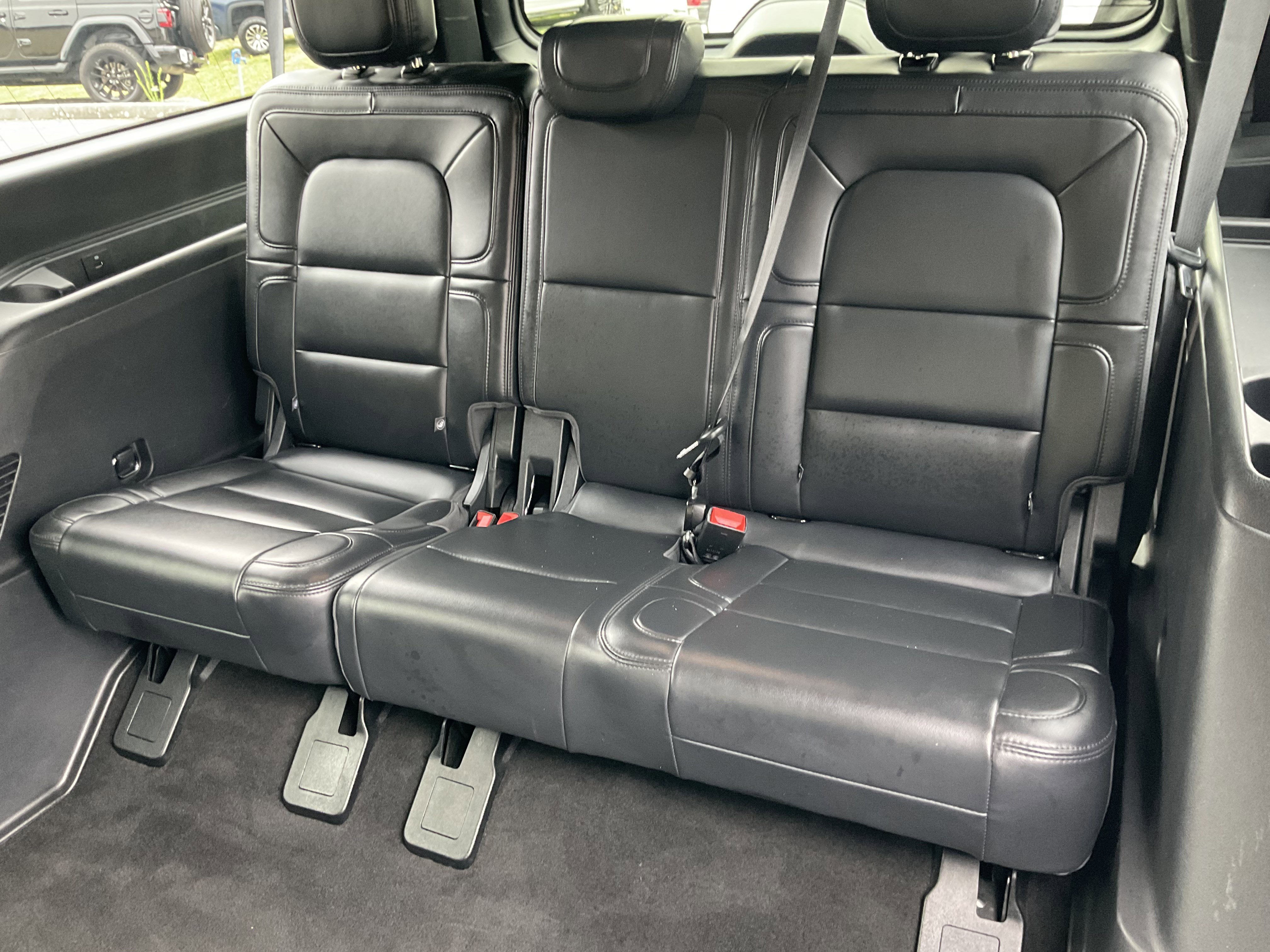 Used 2024 Lincoln Navigator L 4WD image 46