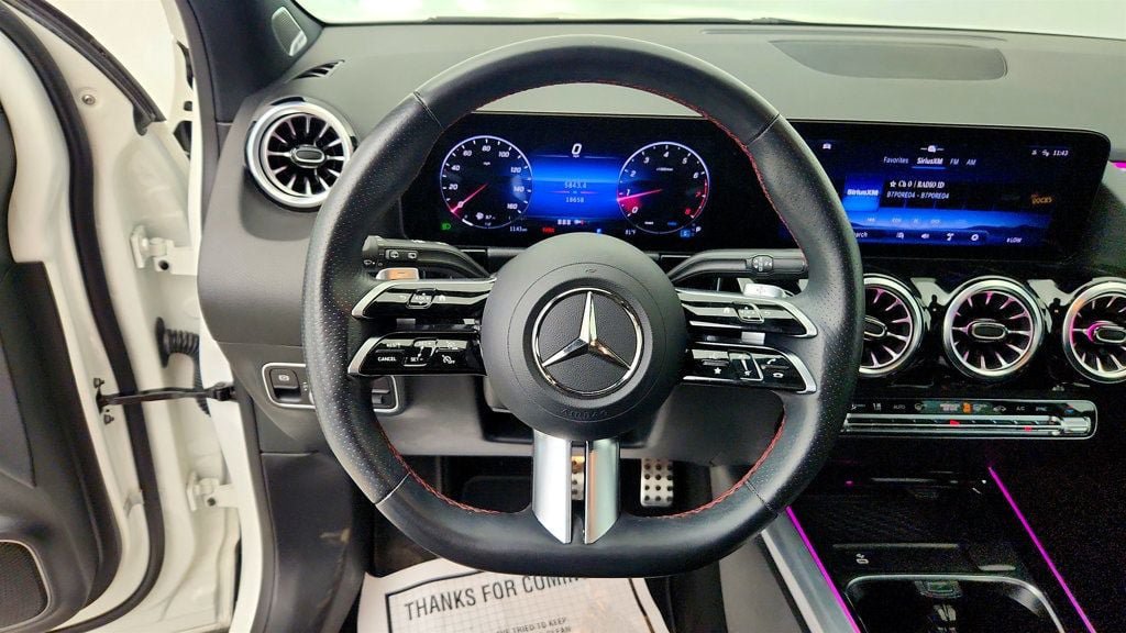 Used 2025 Mercedes-Benz GLA 250 4MATIC image 13