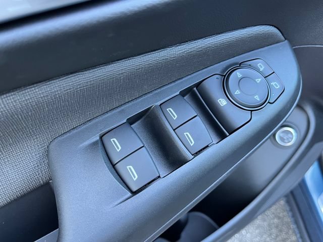 New 2026 Buick Envista Sport Touring FWD image 9