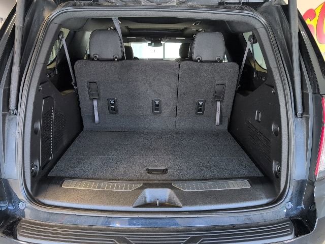Used 2023 Chevrolet Suburban Z71 AWD/4WD image 30