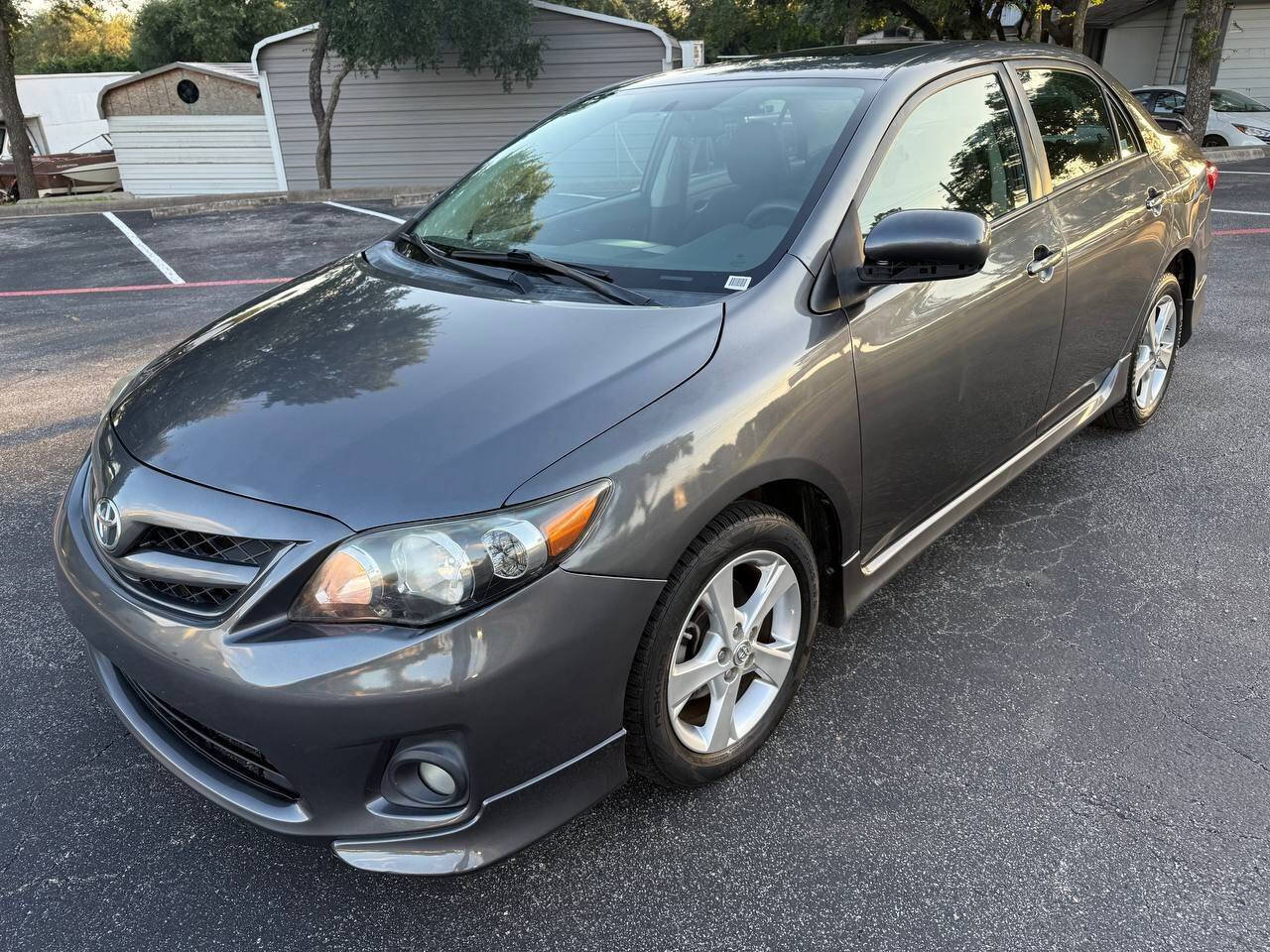 Used 2011 Toyota Corolla S FWD image 3