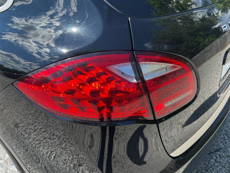 Used 2014 Porsche Cayenne AWD/4WD image 14