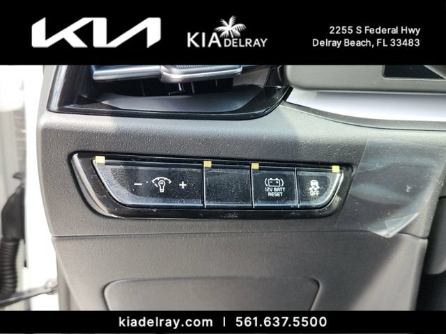 New 2026 Kia Niro LX FWD image 25