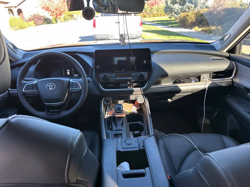Used 2026 Toyota Grand Highlander AWD Hybrid image 22