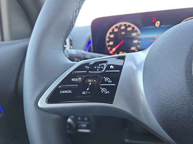 New 2026 Mercedes-Benz GLB 250 4MATIC image 17