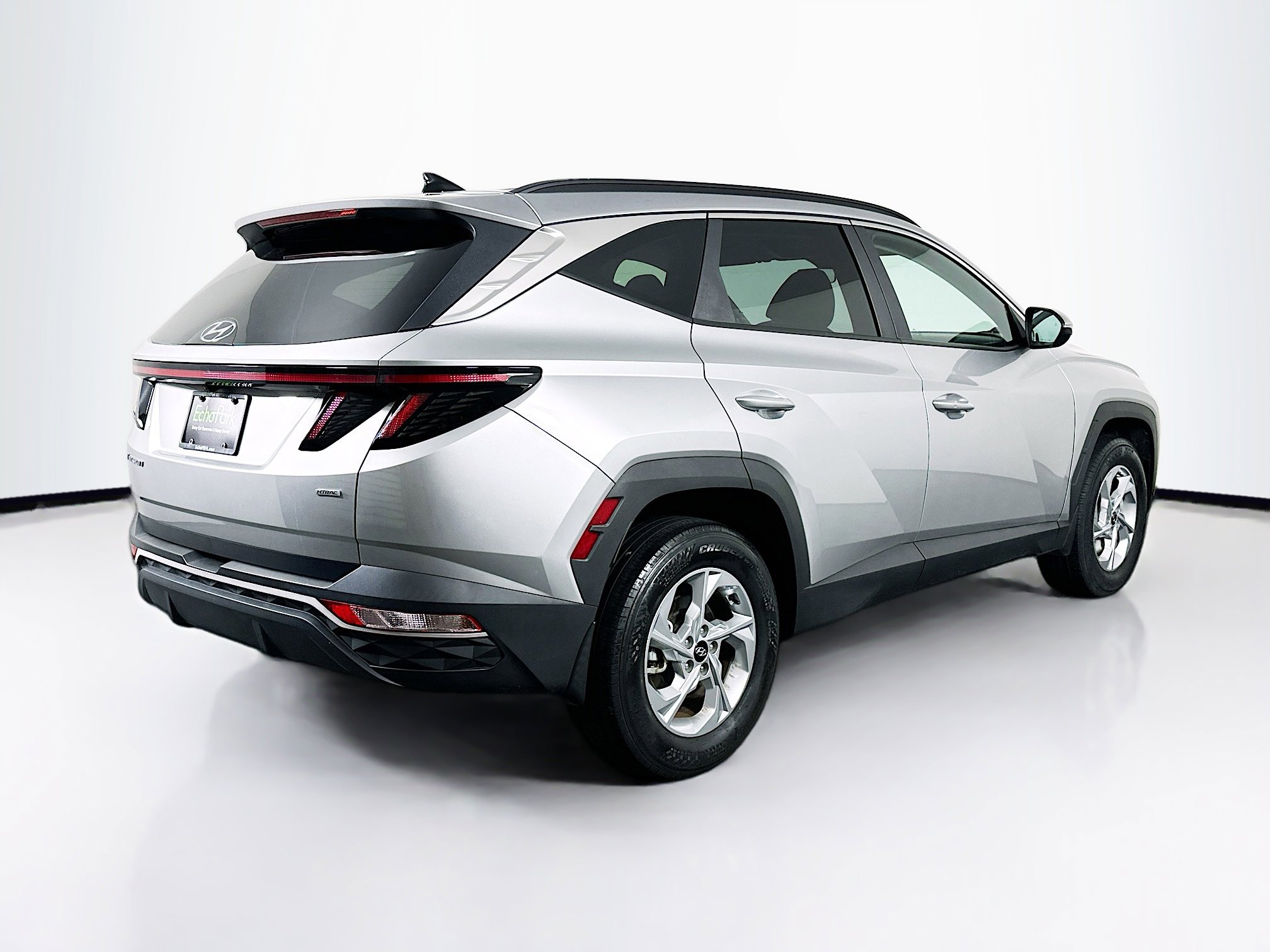 Used 2023 Hyundai Tucson SEL w/ Winter Package image 9