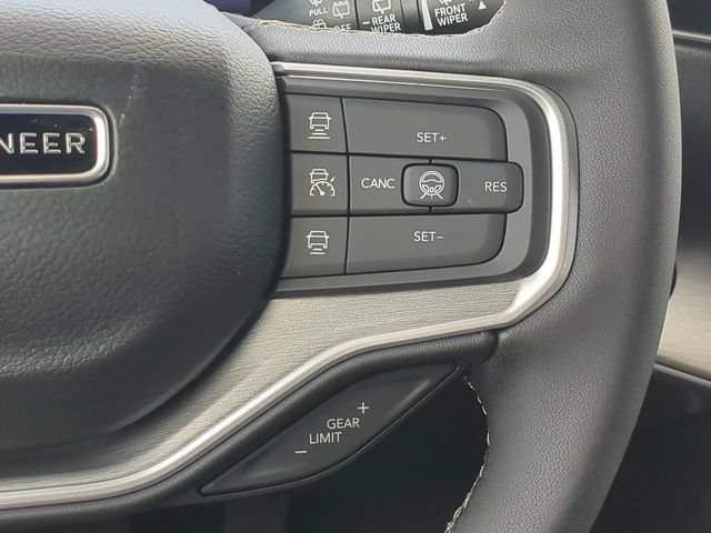 New 2026 Jeep Grand Wagoneer L Limited AWD/4WD image 33