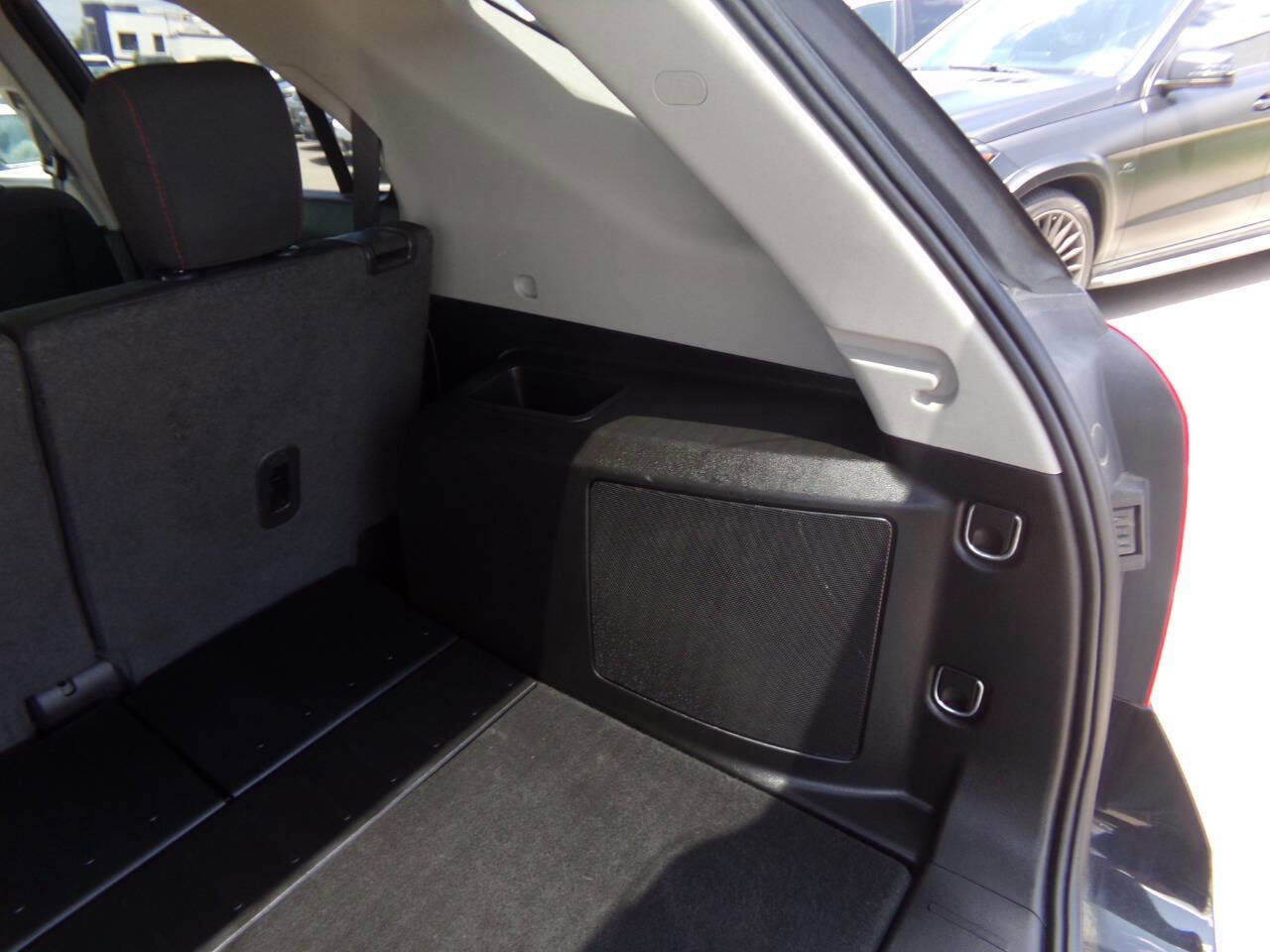 Used 2017 Chevrolet Equinox LT w/ Convenience Package image 16