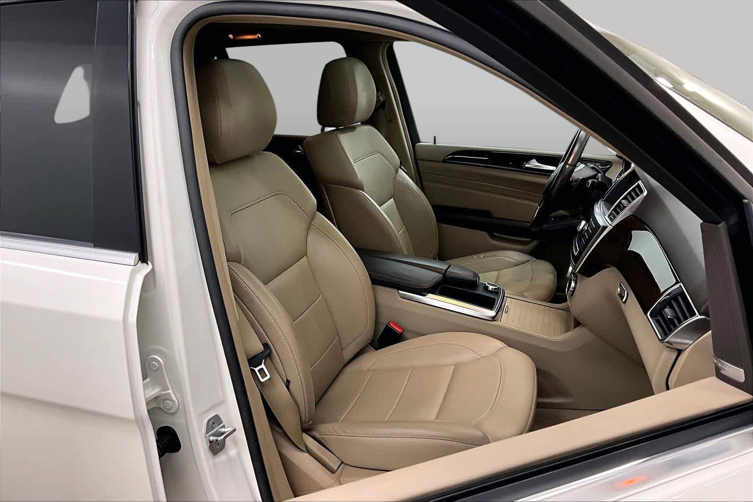 Used 2013 Mercedes-Benz ML 350 BlueTEC 4MATIC image 8