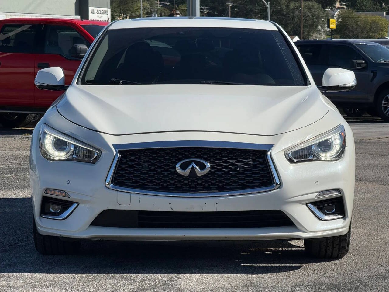 Used 2021 INFINITI Q50 Luxe w/ Seat & Sound Package AWD/4WD image 3