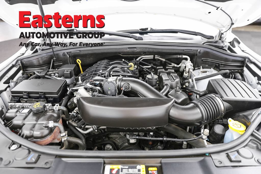 Used 2024 Dodge Durango GT RWD image 7