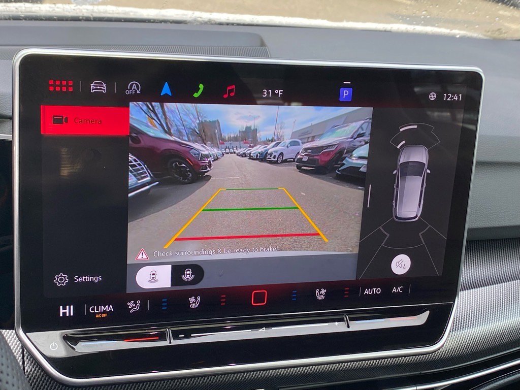 Certified 2025 Volkswagen GTI SE image 16