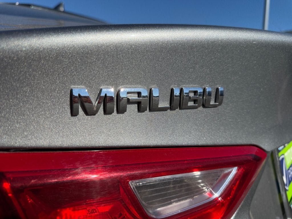 Used 2024 Chevrolet Malibu LT FWD image 36