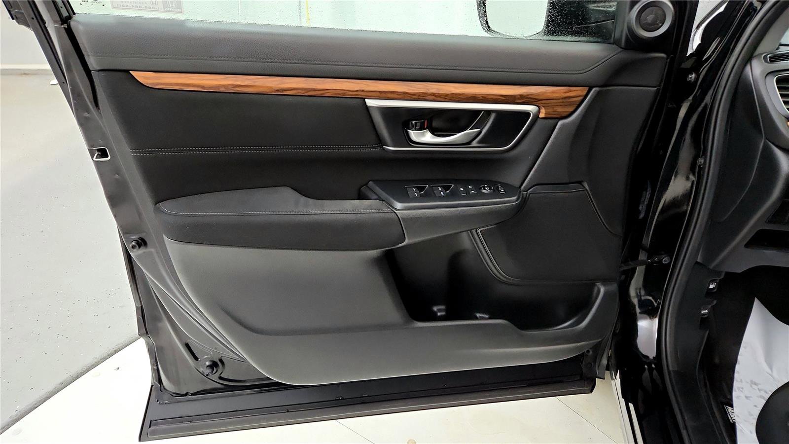 Used 2021 Honda CR-V EX image 22