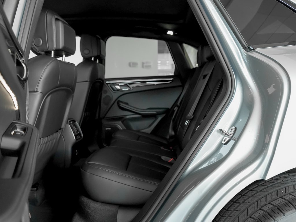 New 2026 Porsche Macan S image 23
