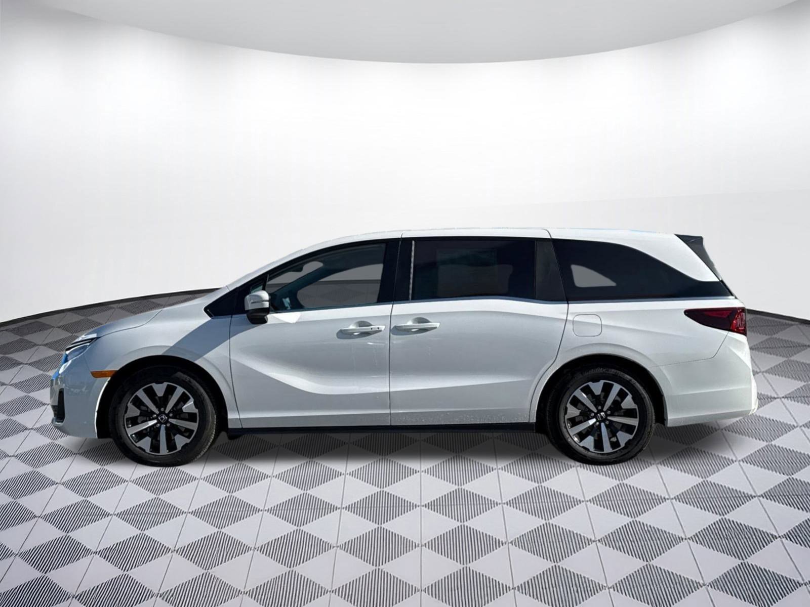 New 2026 Honda Odyssey EX-L image 2