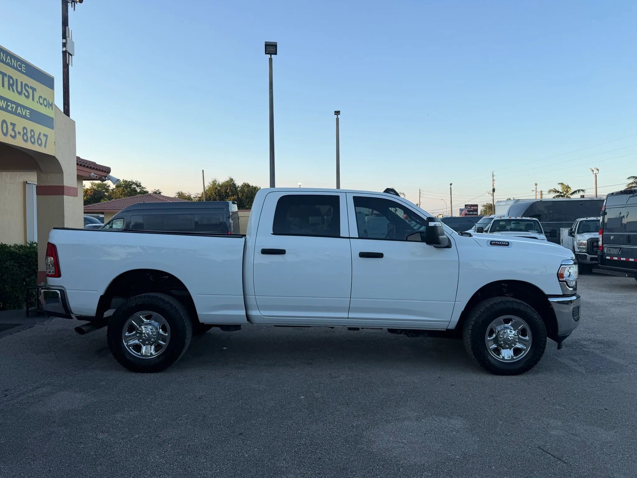 Used 2023 RAM 2500 Tradesman AWD/4WD image 6